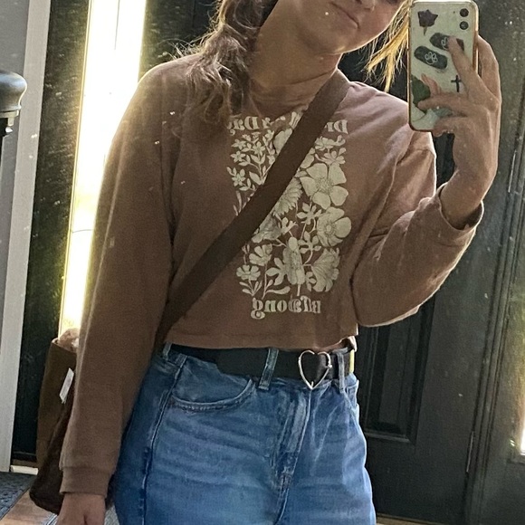 Billabong Longsleeve Crop Top - Picture 4 of 11